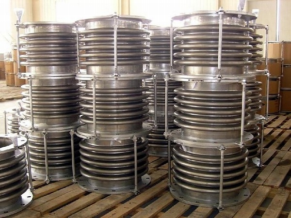 Bellows expansion joint