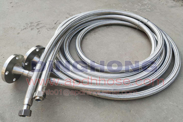 Female threaded flange flex hoses