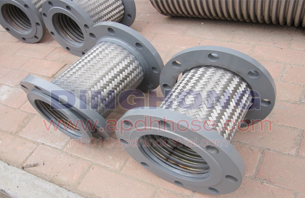 Flange flexible braided hose