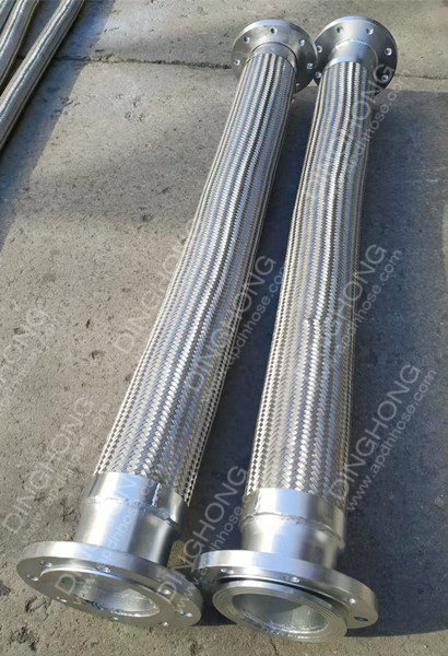 Carbon steel flange flexible metal hose